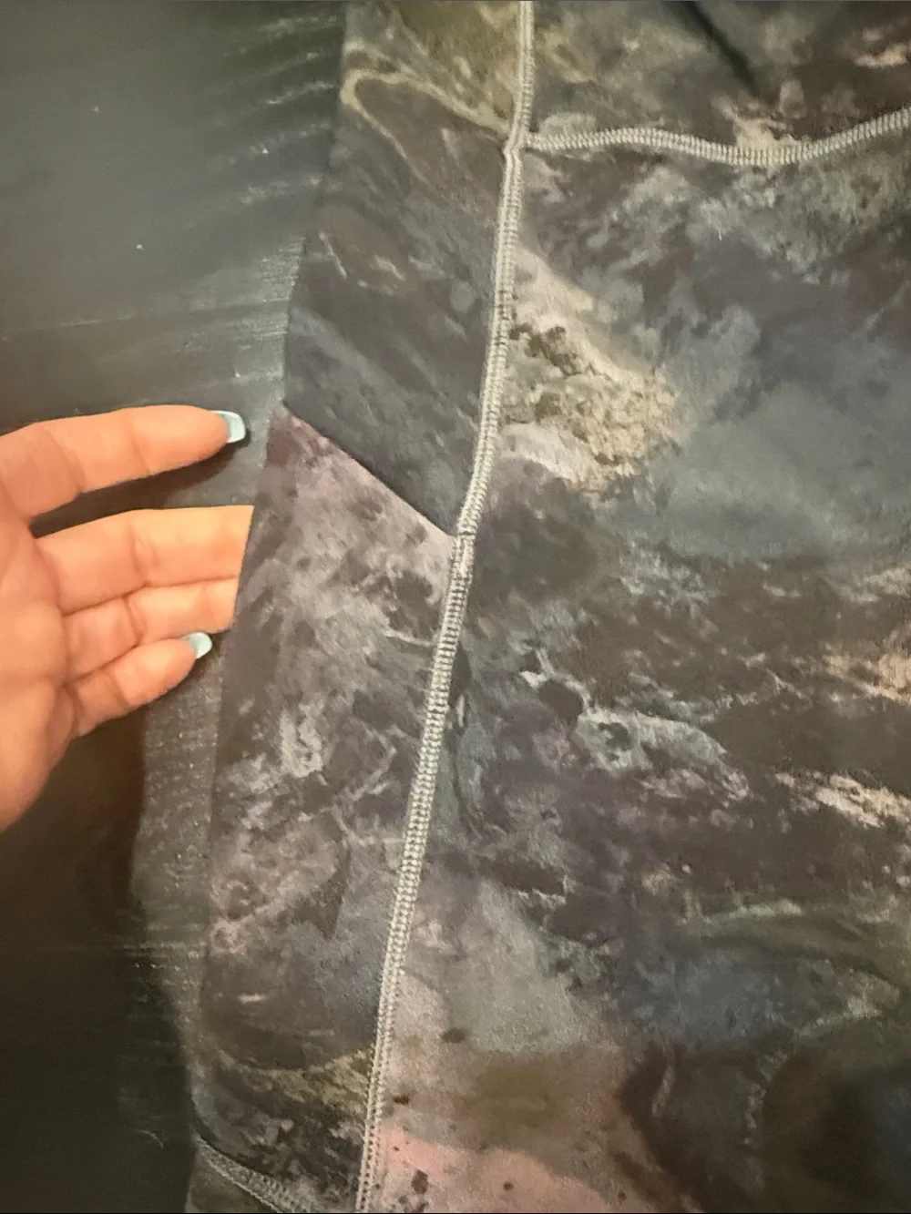 Lululemon RARE - Marble-Print Active Leggings - Pink & Gray